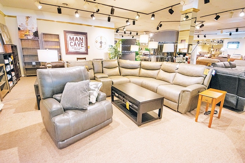 20230719_CLEFurniture_0369-823-2